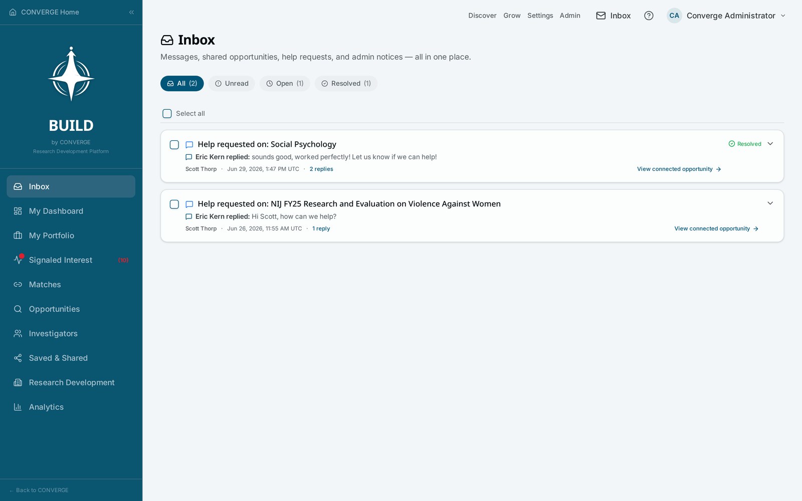 Help request queue with threaded responses and status tracking